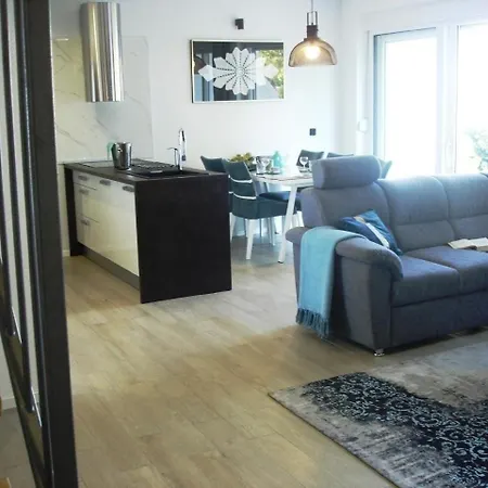 Apartment Luxurioeses Penthouse Mit Meerblick Und Sauna