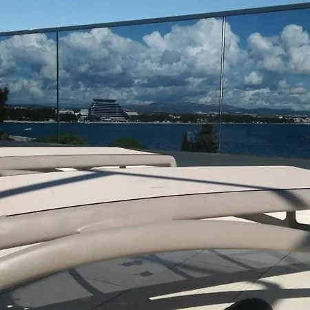 Luxurioeses Penthouse Mit Meerblick Und Sauna
