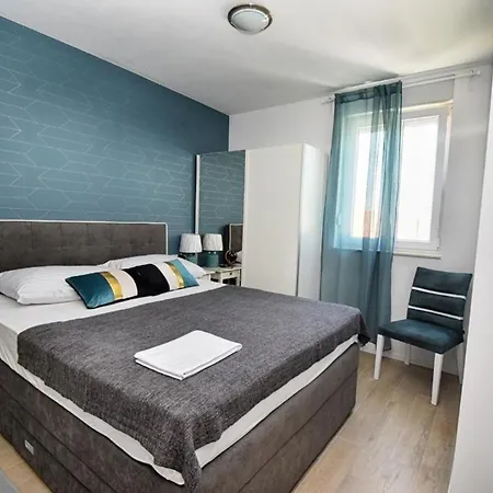 Luxurioeses Penthouse Mit Meerblick Und Sauna *