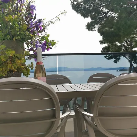 Luxurioeses Penthouse Mit Meerblick Und Sauna Vodice