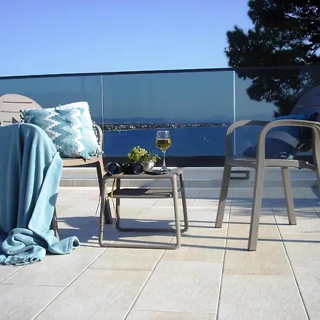 Luxurioeses Penthouse Mit Meerblick Und Sauna Apartment Vodice